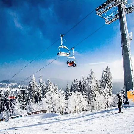 Family By Interhome شقة